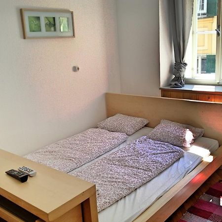 Apartment Jakominiplatz Graz Værelse billede