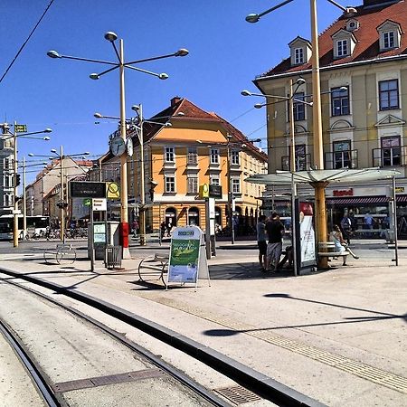 Apartment Jakominiplatz Graz Værelse billede