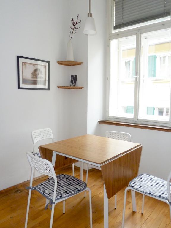 Apartment Jakominiplatz Graz Værelse billede